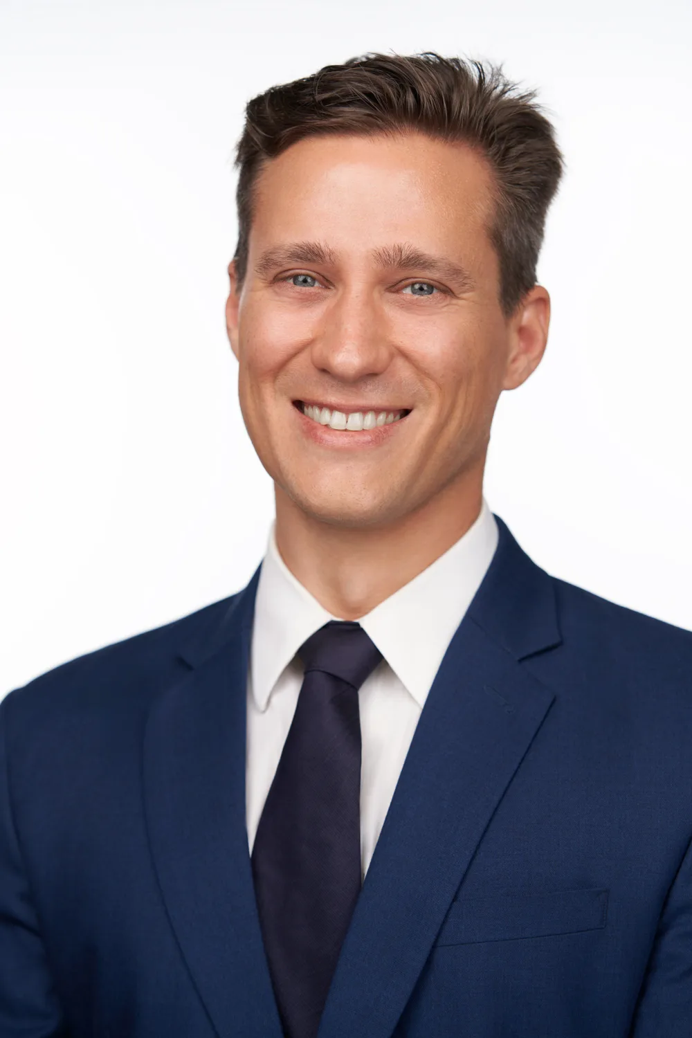 Modern professional business headshot in Los Angeles by Headshots LA