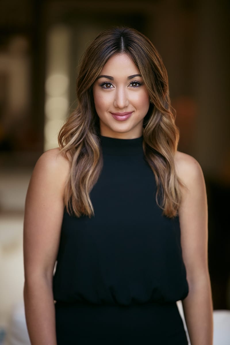 Headshots for Corporate CEOs, Business Professionals, and Linkedin Photos by Headshots LA. Book a Session Today